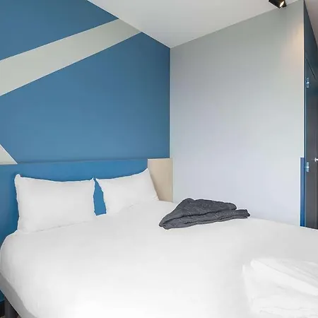 Ibis Budget Centrum Hotel *